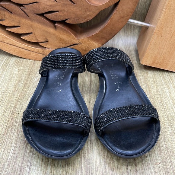 ITALIAN SHOEMAKERS Studded Sandals - 8 - Picture 3 of 8